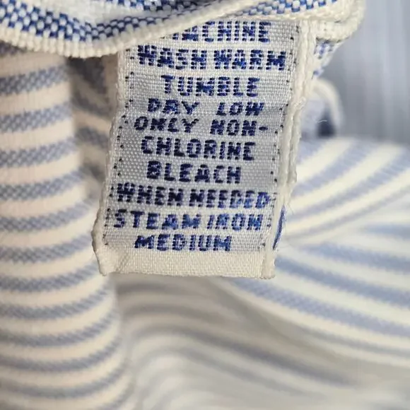 Ralph Lauren Vintage Button Down Men's Shirt. Size Large. - Picture 6 of 8